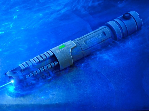 Wicked Lasers' new Arctic one-watt class IV laser